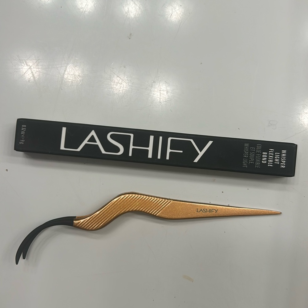 Lashify whisper light flexible bond